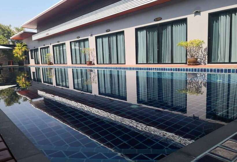 Mayor Hotel Villa Cha Am