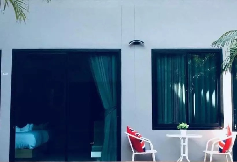 Mayor Hotel Villa Cha Am