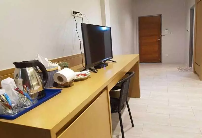 Mayor Hotel Villa Cha Am