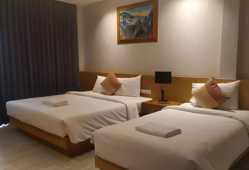 Mayor Hotel Villa Cha Am