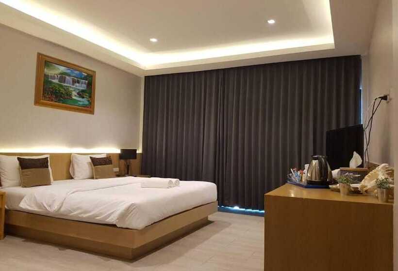 Mayor Hotel Villa Cha Am