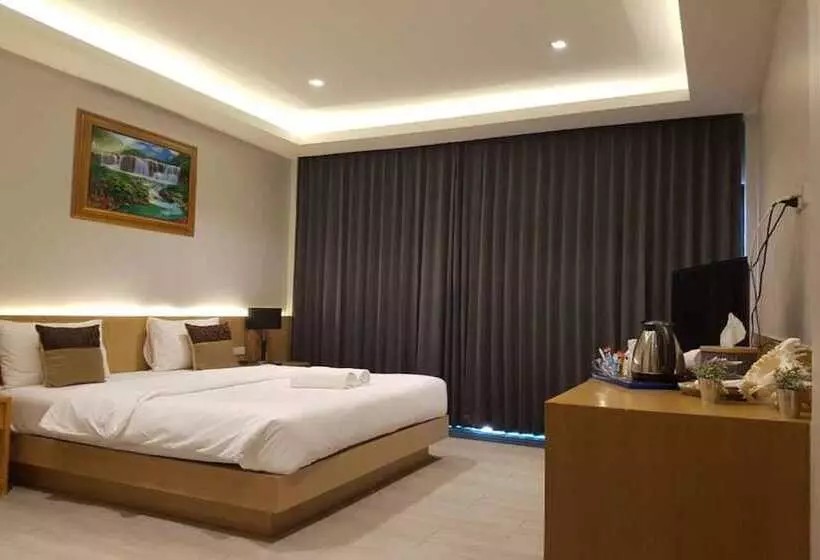 Mayor Hotel Villa Cha Am