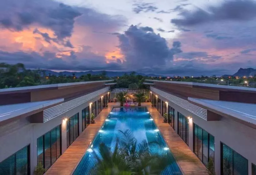 Mayor Hotel Villa Cha Am