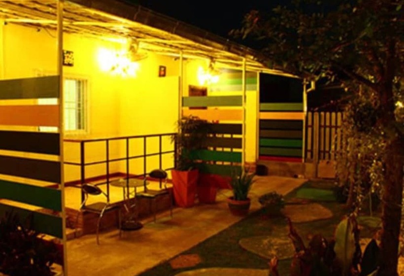 膳宿费 7 Colors House