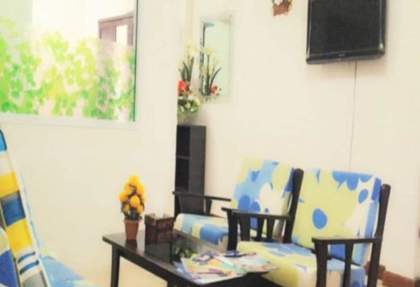 膳宿费 7 Colors House