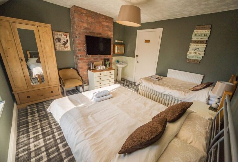 Pensão Compton Guest House