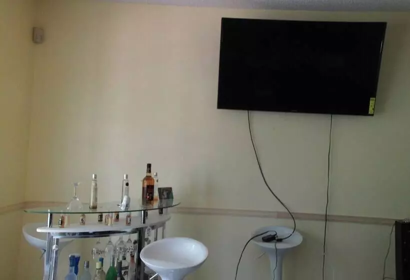 Majatalo Dawson's House