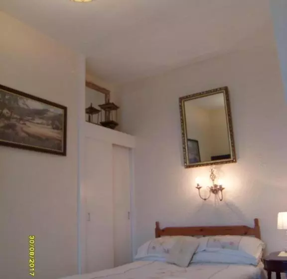 ペンション St Martins Guest House