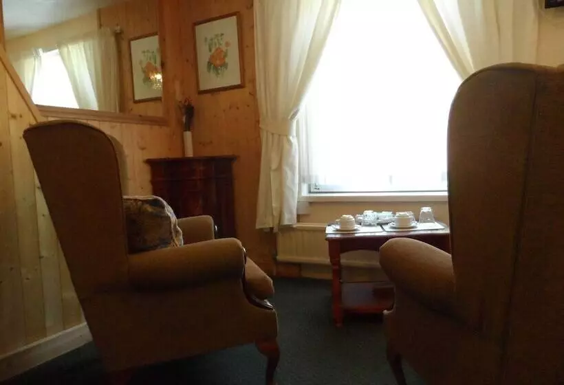 ペンション St Martins Guest House