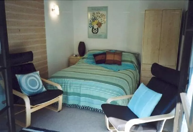 Thatched Farm B&b And Holiday Cottages