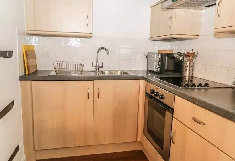 Thatched Farm B&b And Holiday Cottages