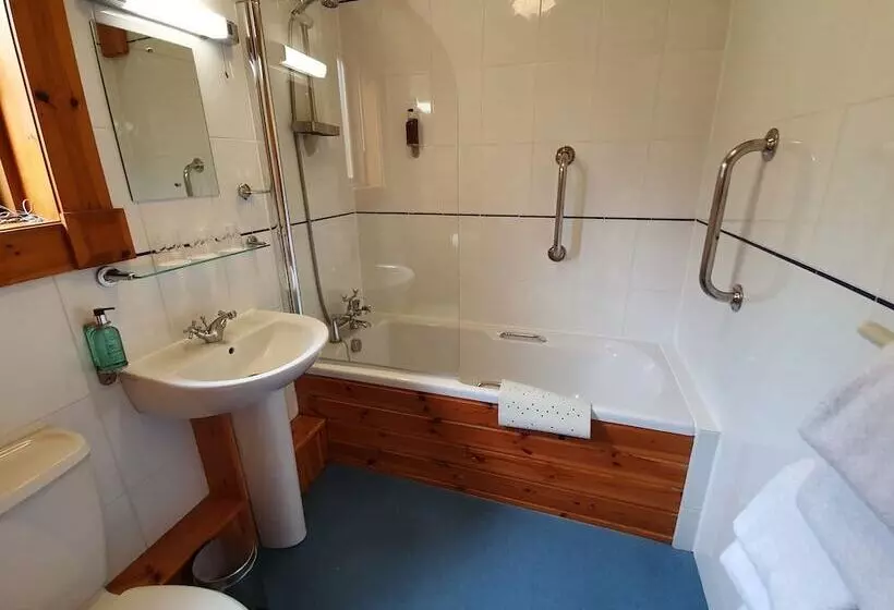 Dorset Resort
