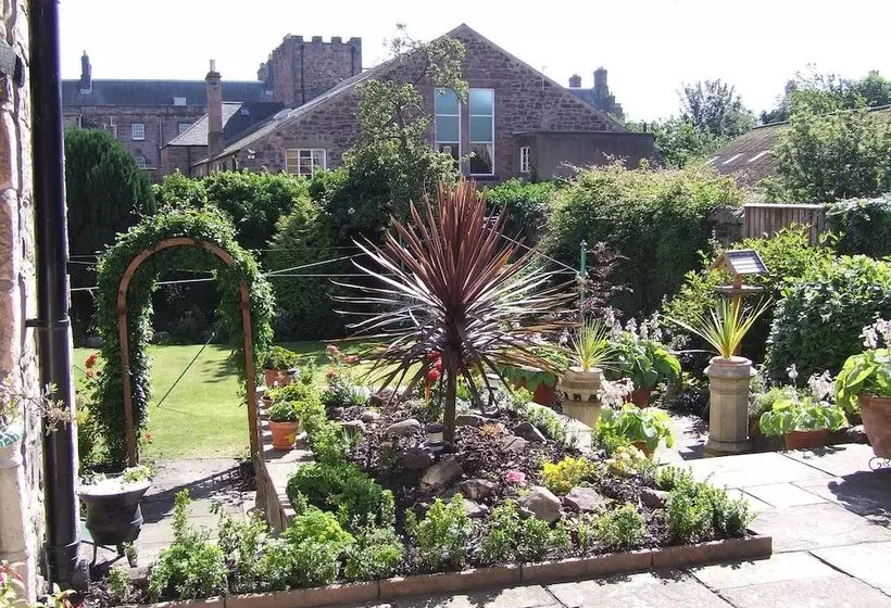 ベッドアンドブレックファースト Alannah House