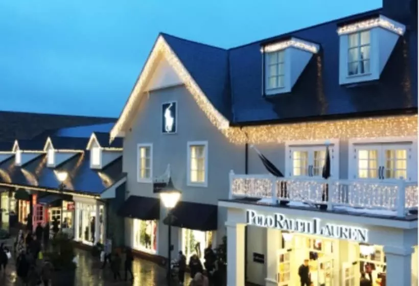 Aamiaismajoitus (B&B) Brook Farm Cottage