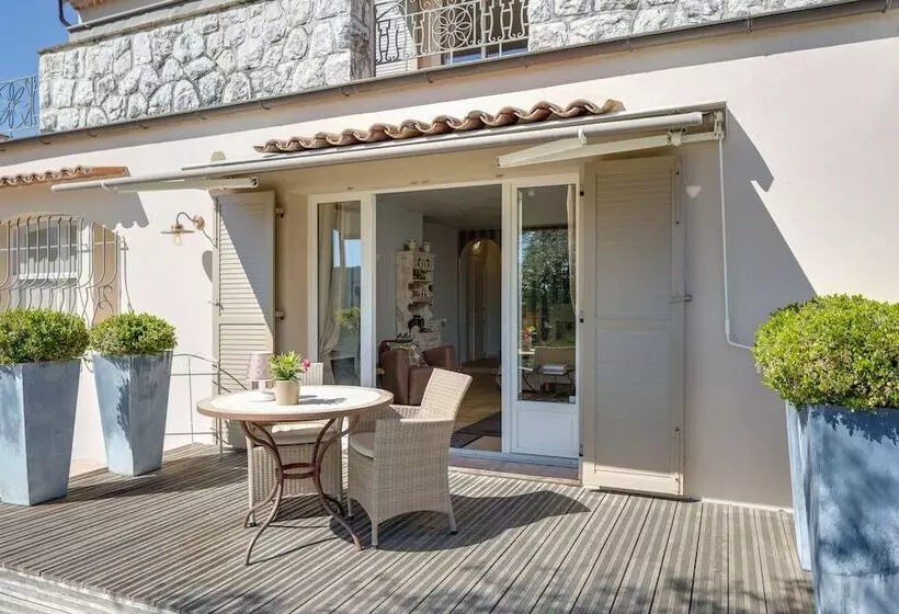 تختخواب و صبحانه Chambres D Hôtes Villa Cédria