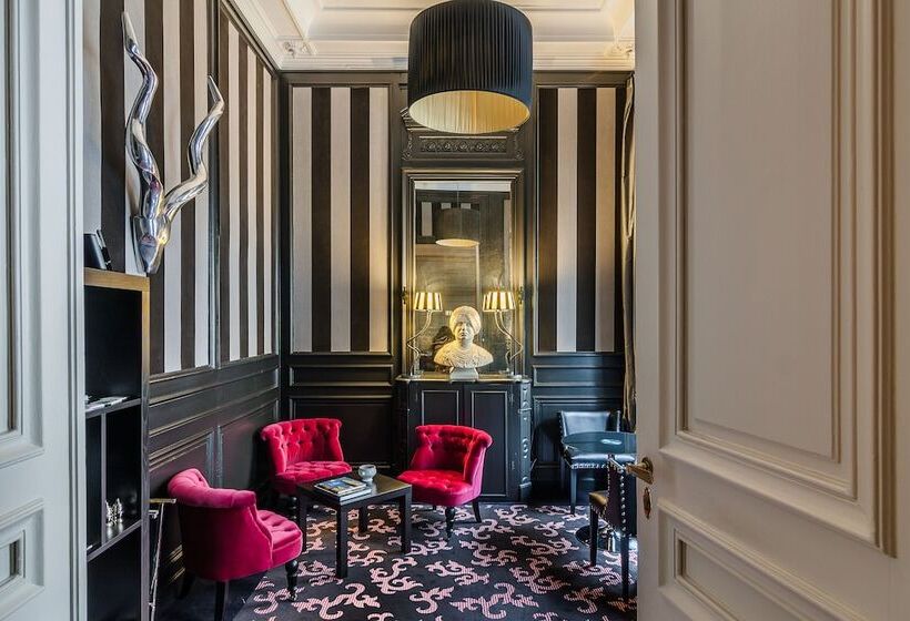 تختخواب و صبحانه La Maison Du Champlain