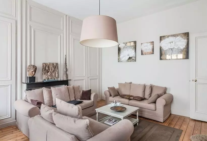 ベッドアンドブレックファースト La Maison Du Champlain