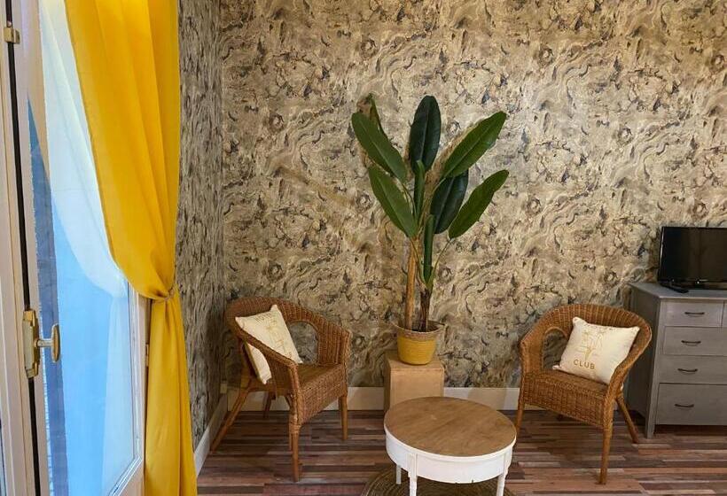 تختخواب و صبحانه Les Genebruyeres   L Histoire D Un Reve