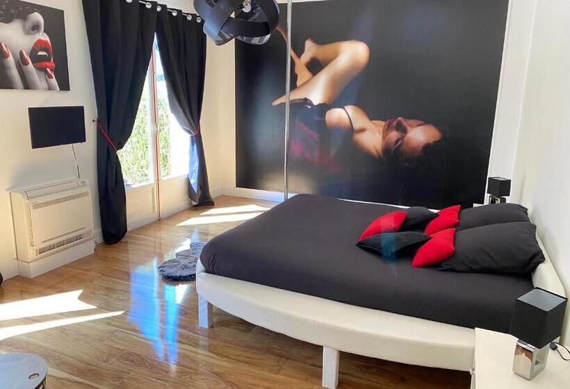 تختخواب و صبحانه Les Genebruyeres   L Histoire D Un Reve