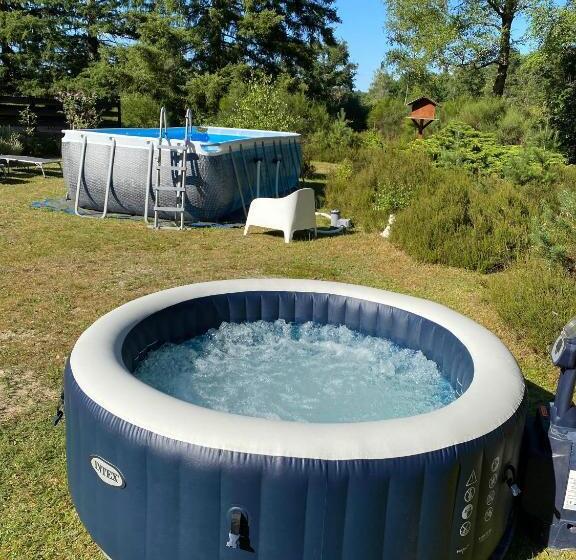 تختخواب و صبحانه Les Genebruyeres   L Histoire D Un Reve