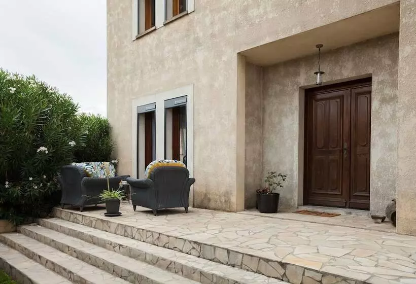 Aamiaismajoitus (B&B) Les Villas Du Triangle   Chambres D Hôtes