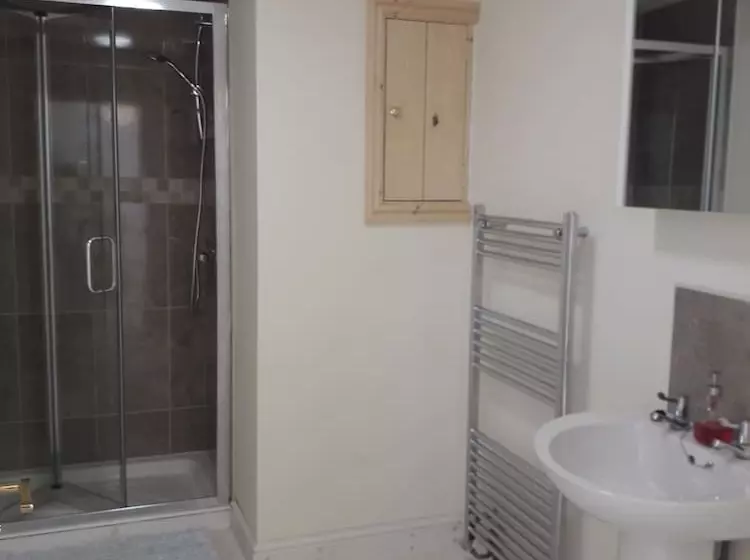 Aamiaismajoitus (B&B) Melin Tregib