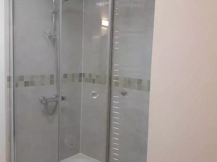 Aamiaismajoitus (B&B) Melin Tregib