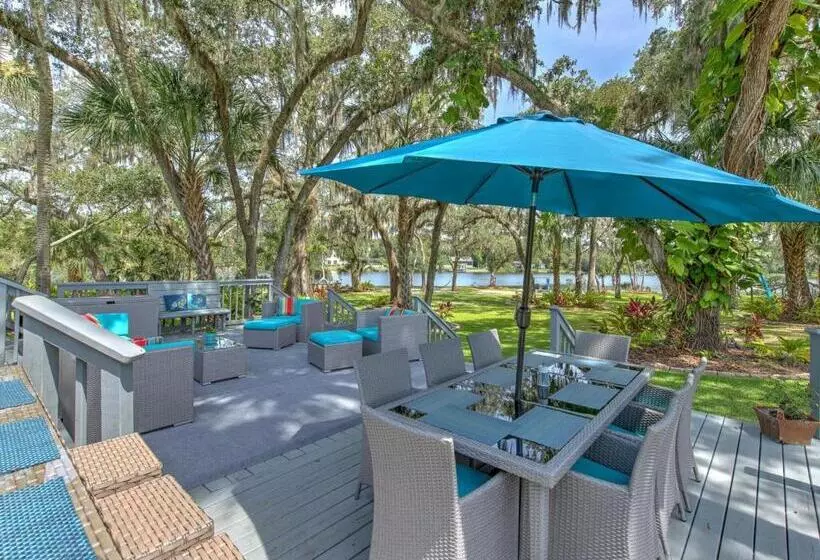 Aamiaismajoitus (B&B) Riverbend Retreat   Fla