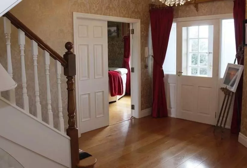 Aamiaismajoitus (B&B) Roe Valley Manor And Estate