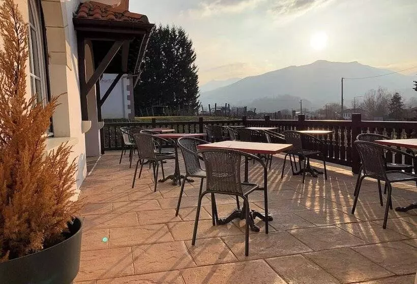 Aamiaismajoitus (B&B) Villa Harriet