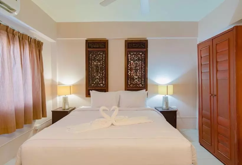 Bed At Beach Hostel