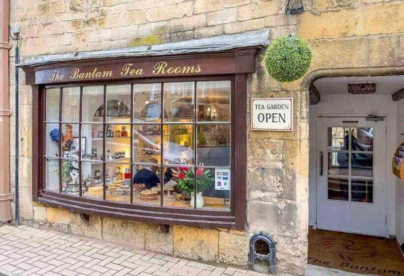 Camside, Chipping Campden Taswell Retreats