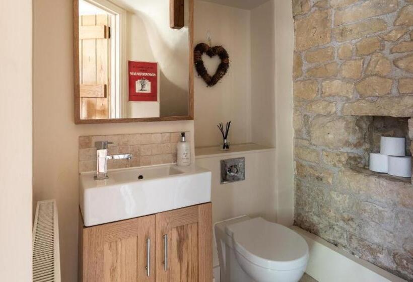 Camside, Chipping Campden Taswell Retreats