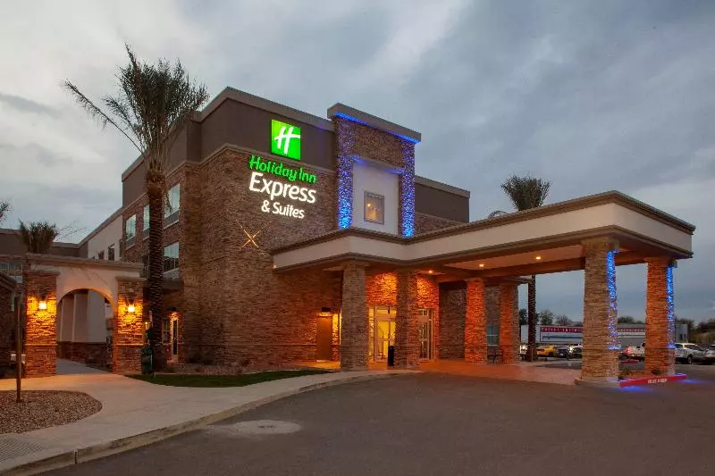 Hotelli Holiday Inn Express & Suites   Gilbert   East Mesa, An Ihg