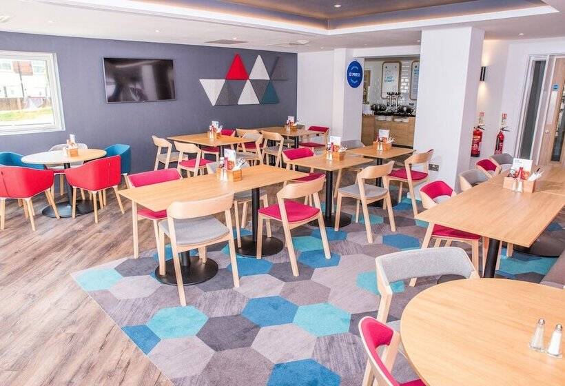 בית מלון כפרי Holiday Inn Express   Exeter   City Centre, An Ihg