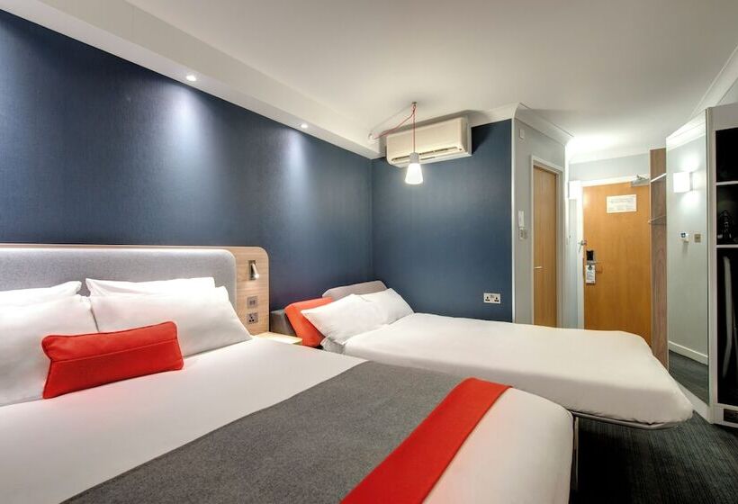 בית מלון כפרי Holiday Inn Express   Exeter   City Centre, An Ihg