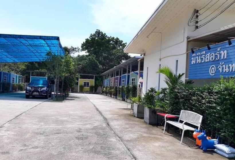 هتل Miniresort Chanthaburi