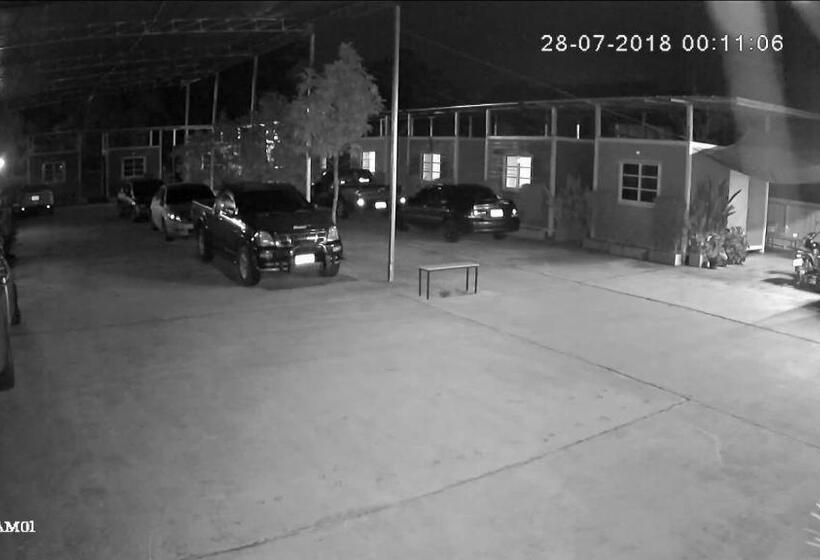 هتل Miniresort Chanthaburi