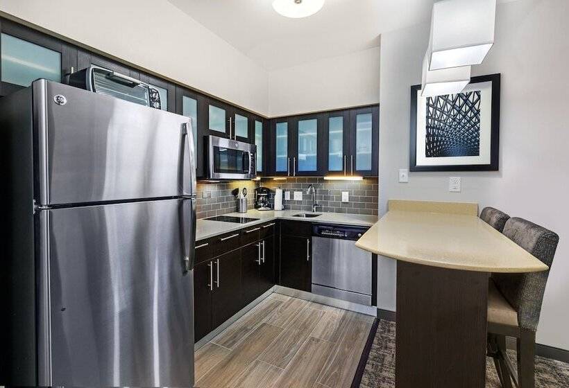 فندق Staybridge Suites   Houston Iah Airport East, An Ihg