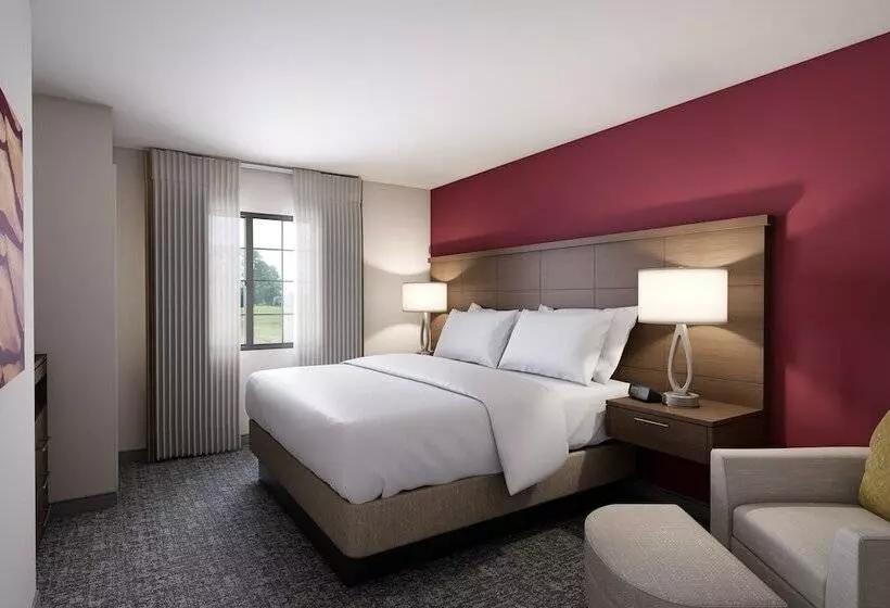 Hotelli Staybridge Suites   Houston Iah Airport East, An Ihg