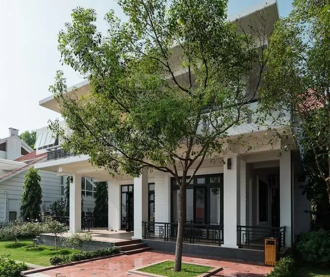 Oreka Homestay Halong   Hostel