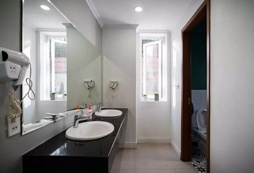 Oreka Homestay Halong   Hostel