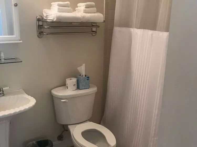 Majatalo New Orleans House   Gay Male Adult Guesthouse