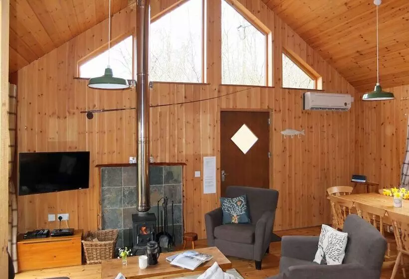 The Cabins, Loch Awe