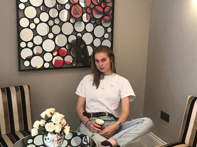 The Mornington Camden Female Only Hostel