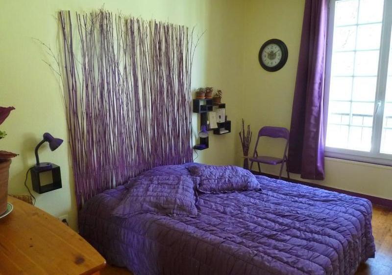 مبيت وإفطار Chambre Rouge Et Vin Blanc