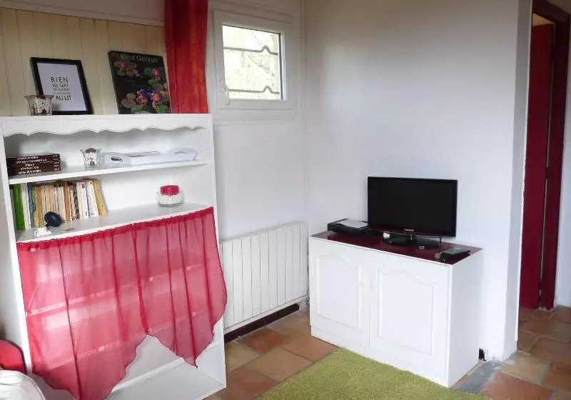 Bed and Breakfast Chambre Rouge Et Vin Blanc