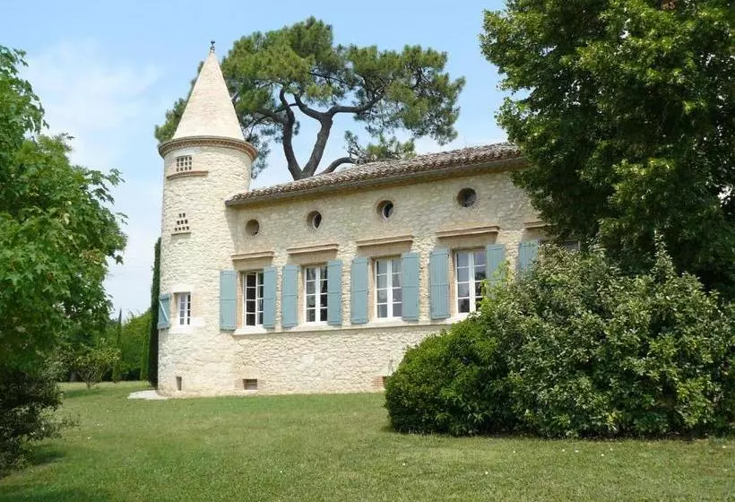 Aamiaismajoitus (B&B) Château Larroze  Chambres De Charme