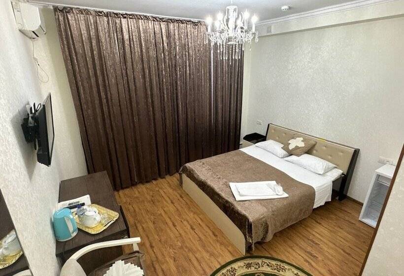 Bed and Breakfast Ratmina