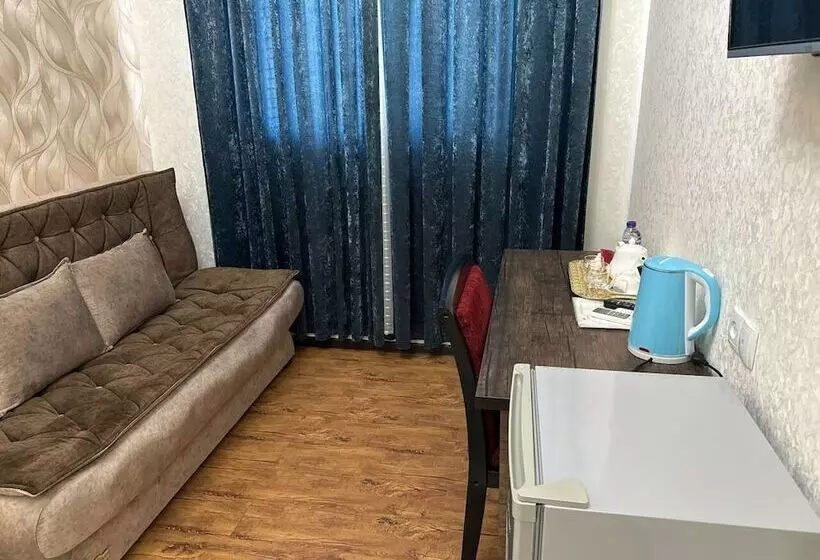 ベッドアンドブレックファースト Ratmina